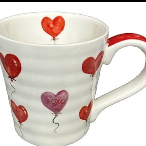 VALENTINES DAY LOVE COFFEE MUG W/ HEART BALLOONS “XOXO”